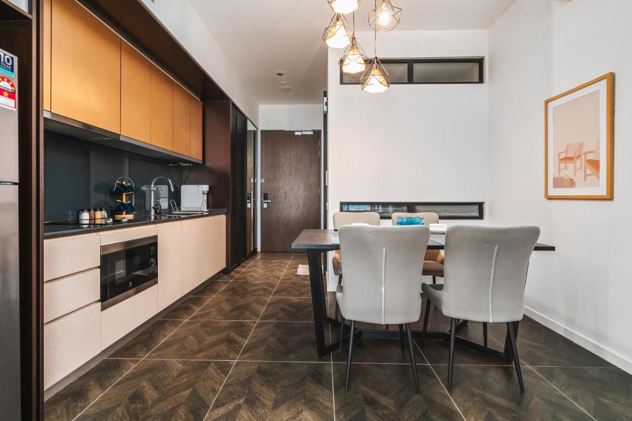 Scarletz Klcc Apartments By Soulasia Kuala Lumpur Dış mekan fotoğraf