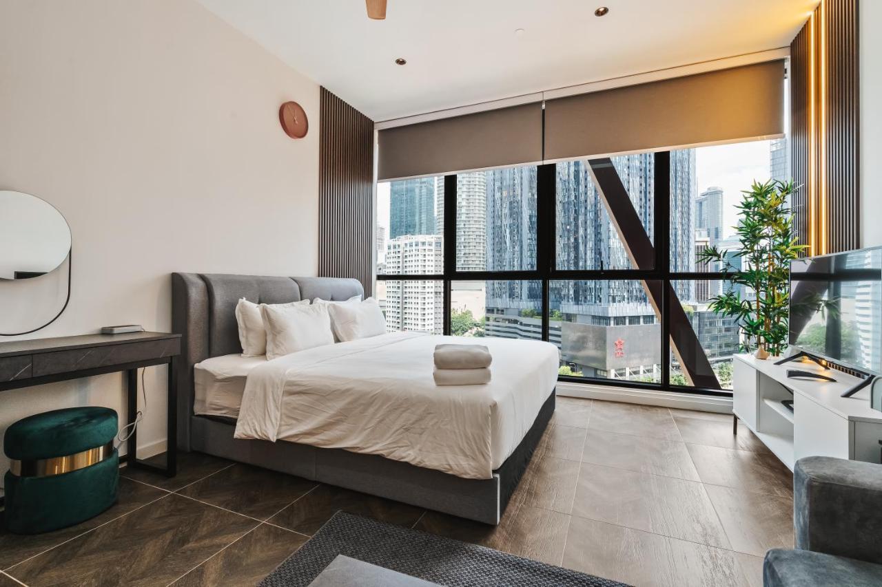 Scarletz Klcc Apartments By Soulasia Kuala Lumpur Dış mekan fotoğraf